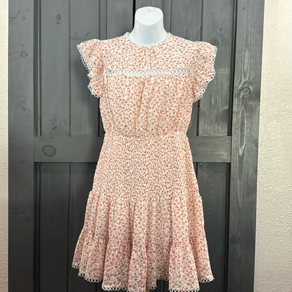 Dresses & Skirts - ❤️ SMOCKING FLORAL
PRINT DRESS size small new without tags